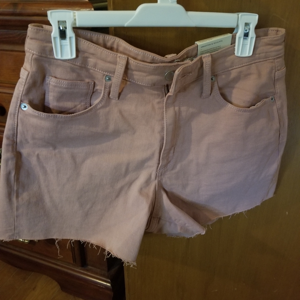 Vintage Rose High Rise Midi Shorts - 10/30